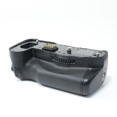 バッテリーグリップ D-BG8
