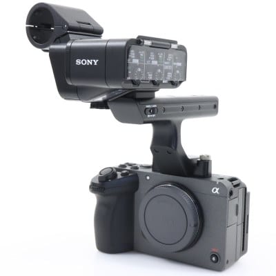 FX30 XLRハンドルユニット同梱モデル ILME-FX30