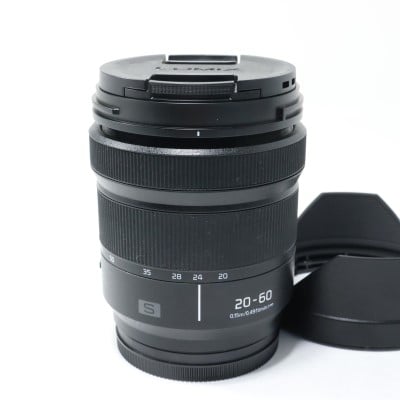LUMIX S 20-60mm F3.5-5.6 S-R2060