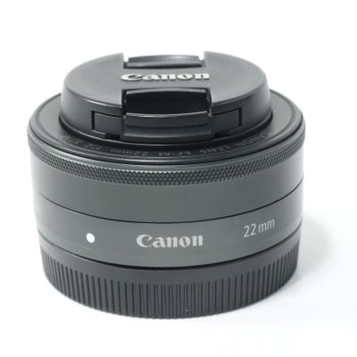 EF-M22mm F2 STM グラファイト