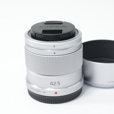 LUMIX G 42.5mm/F1.7 ASPH./POWER O.I.S. シルバー H-HS043-S