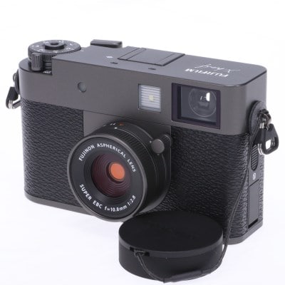 X half (FUJIFILM X-HF1) チャコールシルバー