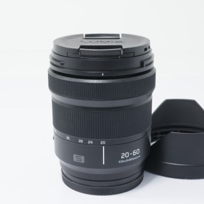 LUMIX S 20-60mm F3.5-5.6 S-R2060