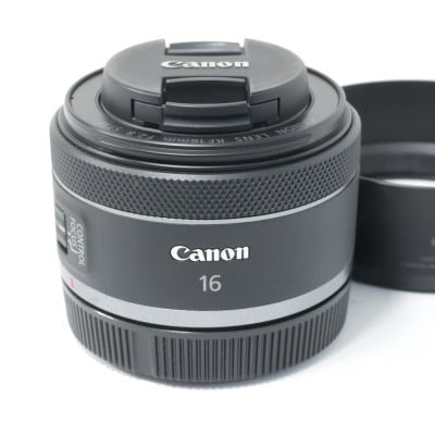 RF16mm F2.8 STM