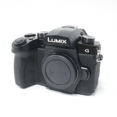 LUMIX G99II ボディ DC-G99M2