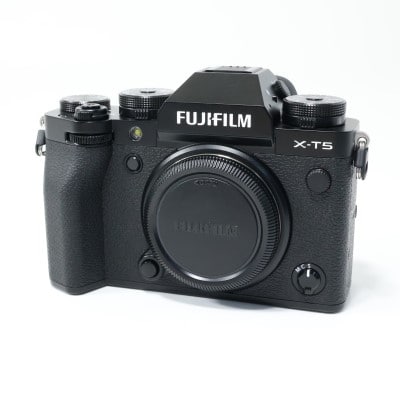 FUJIFILM X-T5 ボディ ブラック
