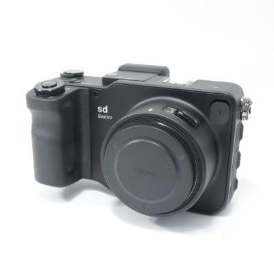 sd Quattro ボディ