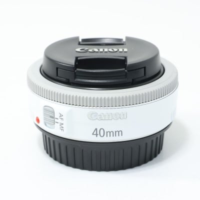 EF 40mm F2.8 STM ホワイト