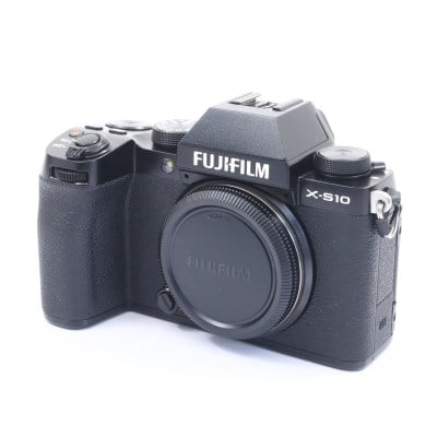 FUJIFILM X-S10 ボディ