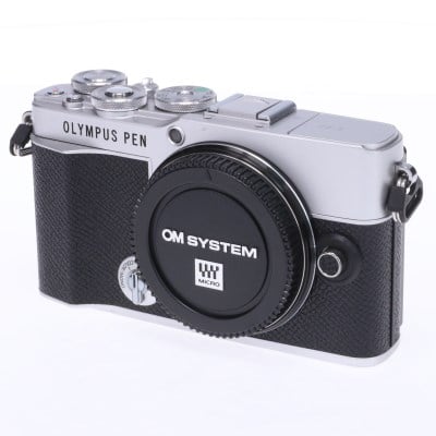 PEN E-P7 ボディー シルバー