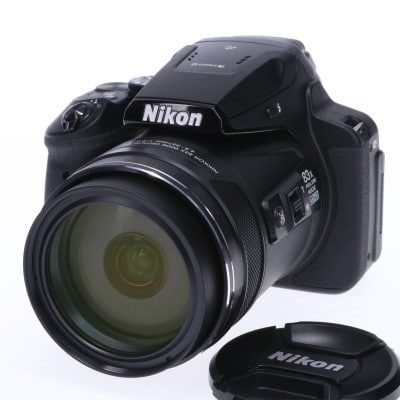 COOLPIX P900