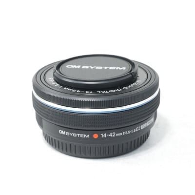 OM SYSTEM M.ZUIKO DIGITAL ED 14-42mm F3.5-5.6 EZ ブラック