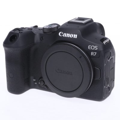 EOS R7 ボディー