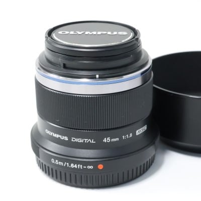 M.ZUIKO DIGITAL 45mm F1.8 ブラック