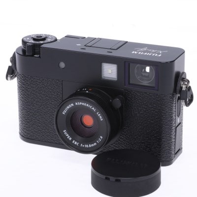 X half (FUJIFILM X-HF1) ブラック
