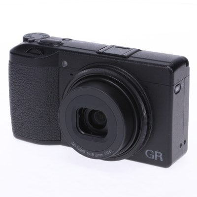 RICOH GR III