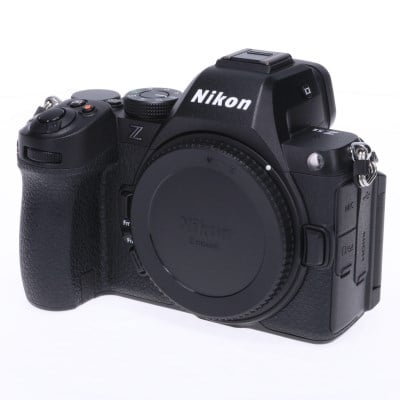 Z5II ボディ