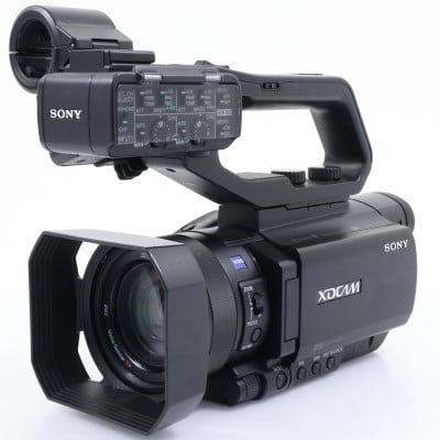 PXW-X70