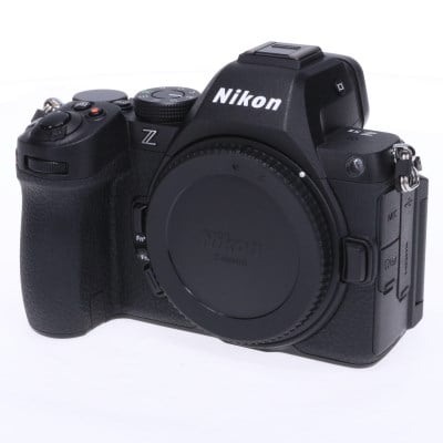 Z5II ボディ
