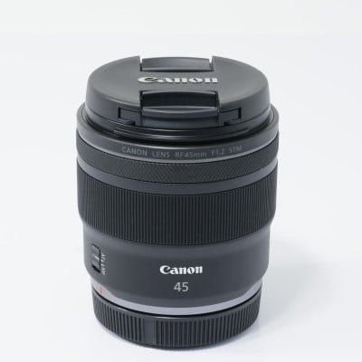 RF45mm F1.2 STM