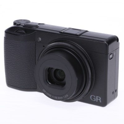 RICOH GR III