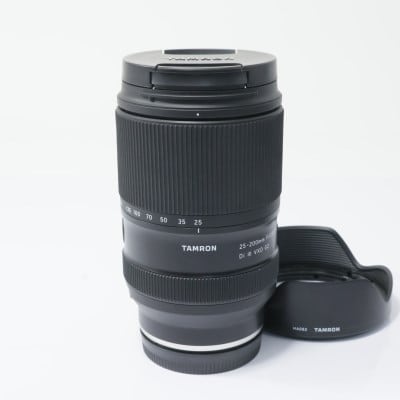 25-200mm F/2.8-5.6 Di III VXD G2 (Model A075S) ソニーEマウント