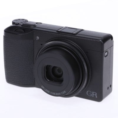 RICOH GR III