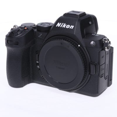 Z5II ボディ