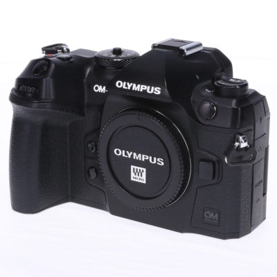 OM SYSTEM OM-1 ボディー