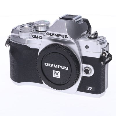 OM-D E-M10 Mark IV ボディー シルバー