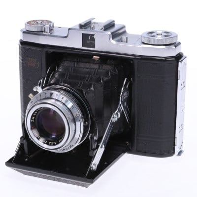 IKONTA B 523/16 Zeiss-Opton Tessar 1:3.5 f=75mm SYNCHRO-COMPUR