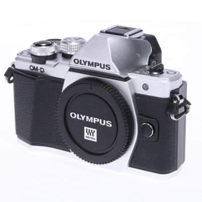OM-D E-M10 MarkII ボディー シルバー