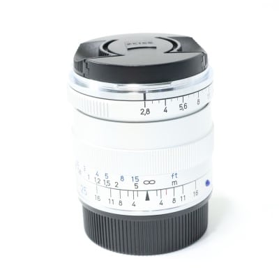 Biogon T* 2.8/25 ZM シルバー