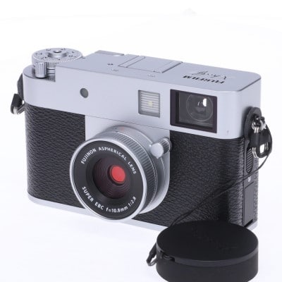 X half (FUJIFILM X-HF1) シルバー