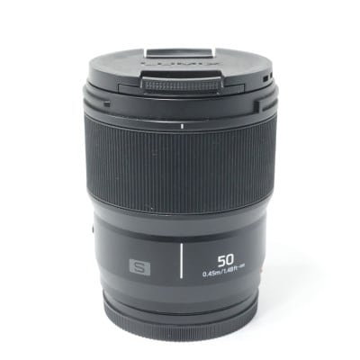 LUMIX S 50mm F1.8 S-S50
