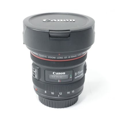 EF8-15mm F4L フィッシュアイ USM