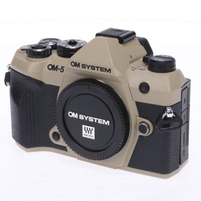 OM SYSTEM OM-5 Mark II ボディー サンドベージュ