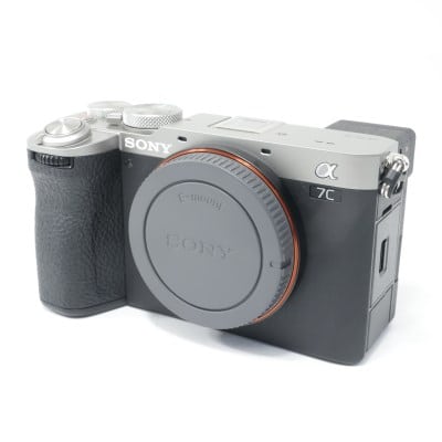α7C II ボディ シルバー ILCE-7CM2S