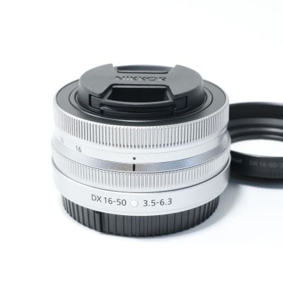 NIKKOR Z DX 16-50mm f/3.5-6.3 VR シルバー