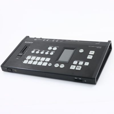 MCX-500 [コンパクトライブスイッチャー]