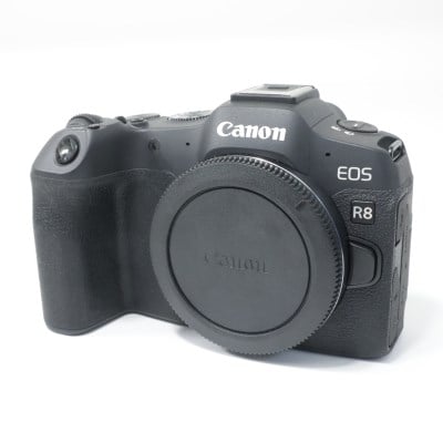 EOS R8 ボディー