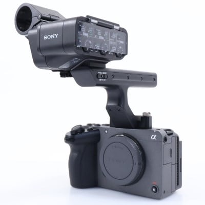 FX30 XLRハンドルユニット同梱モデル ILME-FX30