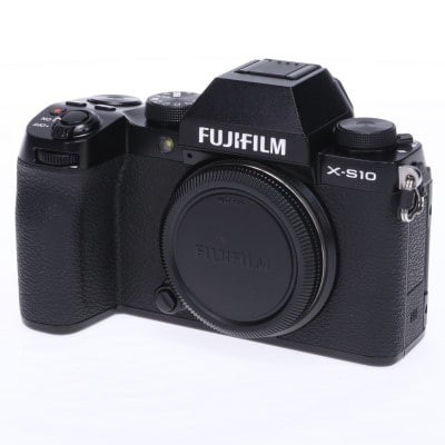 FUJIFILM X-S10 ボディ