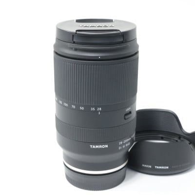 28-200mm F/2.8-5.6 Di III RXD (Model A071) ソニーEマウント