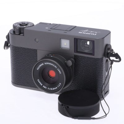 X half (FUJIFILM X-HF1) チャコールシルバー