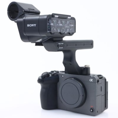 FX30 XLRハンドルユニット同梱モデル ILME-FX30