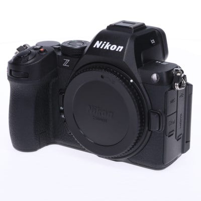 Z5II ボディ