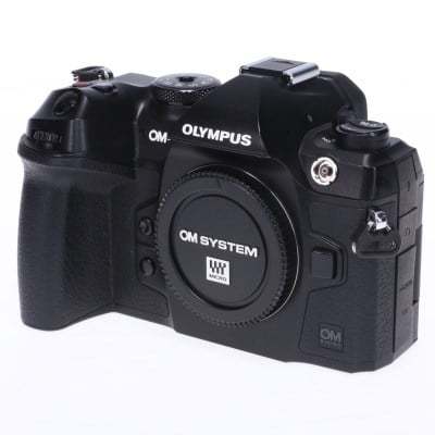 OM SYSTEM OM-1 ボディー