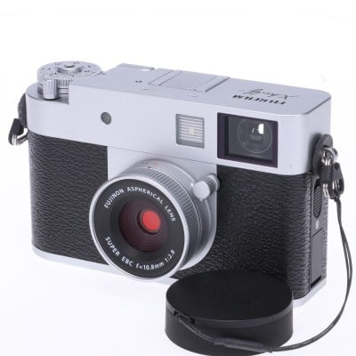 X half (FUJIFILM X-HF1) シルバー