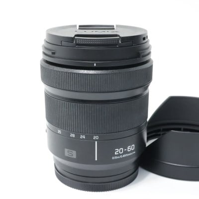 LUMIX S 20-60mm F3.5-5.6 S-R2060